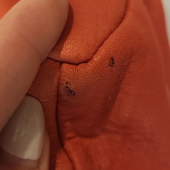 Ann Taylor loft genuine Leather bag - Picture 8 of 8